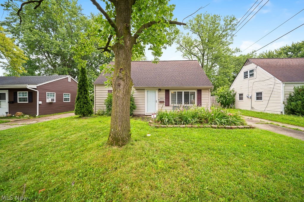 633 Vermont Drive Lorain OH 44052