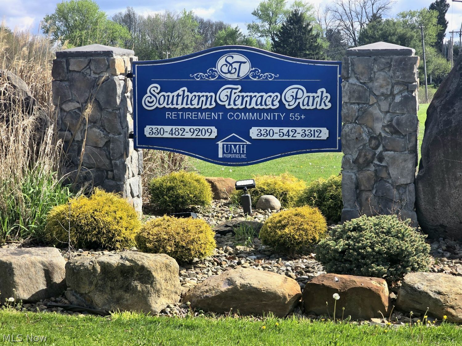 1229 Columbiana- Lisbon Road Columbiana OH 44408