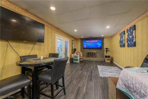 1720 Chittenden Circle NE Massillon OH 44646