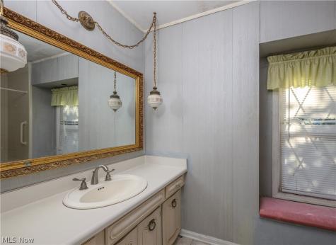 1720 Chittenden Circle NE Massillon OH 44646