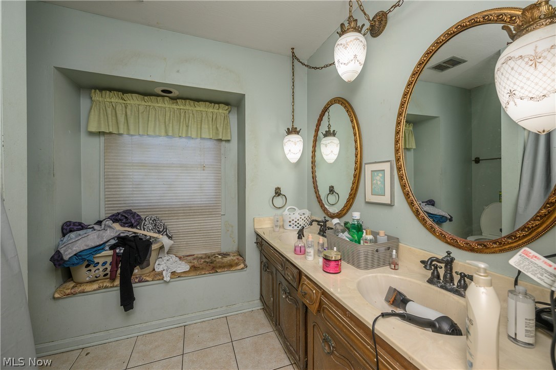 1720 Chittenden Circle NE Massillon OH 44646