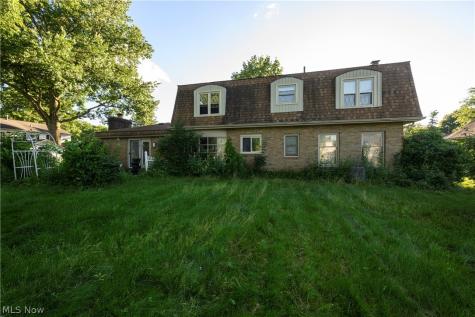 1720 Chittenden Circle NE Massillon OH 44646