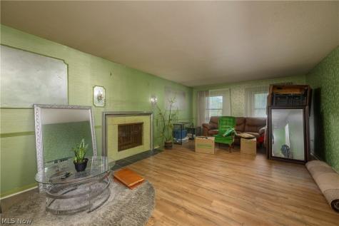 1720 Chittenden Circle NE Massillon OH 44646