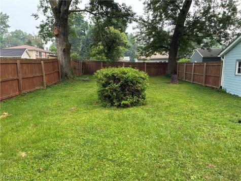 336 Taylor Street Amherst OH 44001