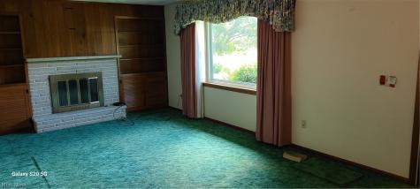 325 Faircrest Street SW Canton OH 44706