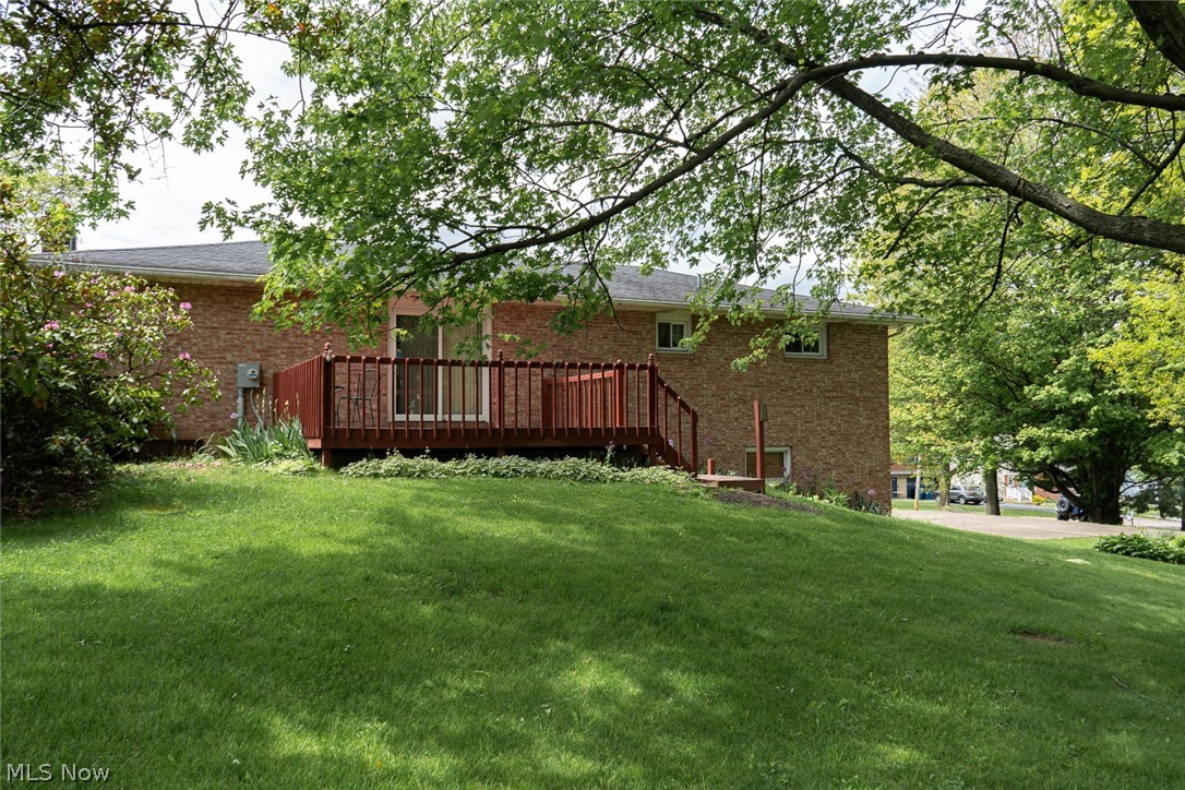 325 Faircrest Street SW Canton OH 44706