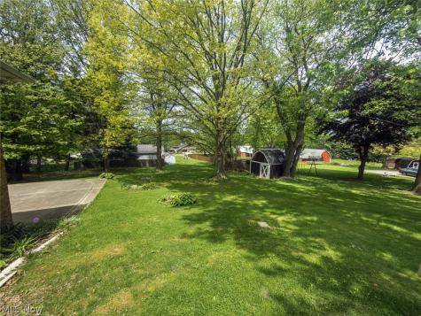 325 Faircrest Street SW Canton OH 44706