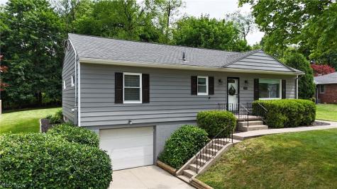 358 Mark Drive Tallmadge OH 44278