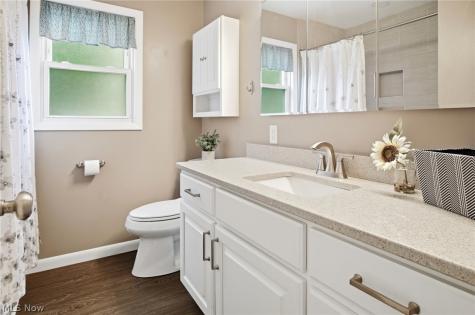 358 Mark Drive Tallmadge OH 44278