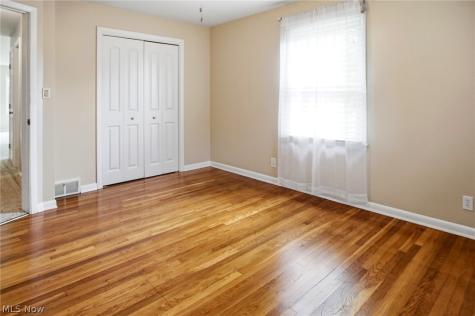 358 Mark Drive Tallmadge OH 44278