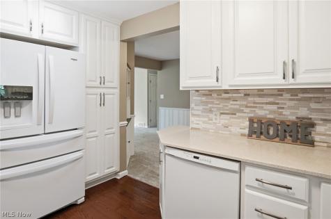 358 Mark Drive Tallmadge OH 44278