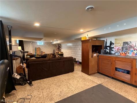 2098 Eve Drive Steubenville OH 43952