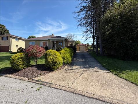2098 Eve Drive Steubenville OH 43952