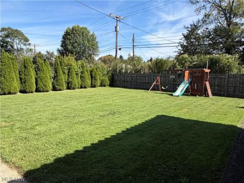 2098 Eve Drive Steubenville OH 43952