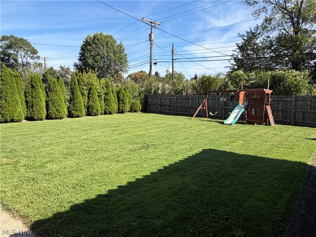 2098 Eve Drive Steubenville OH 43952