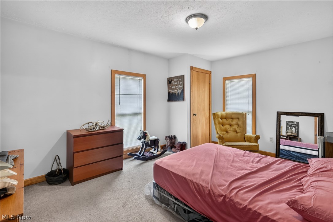 276 E College Street West Farmington OH 44491