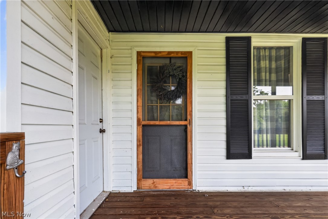 276 E College Street West Farmington OH 44491