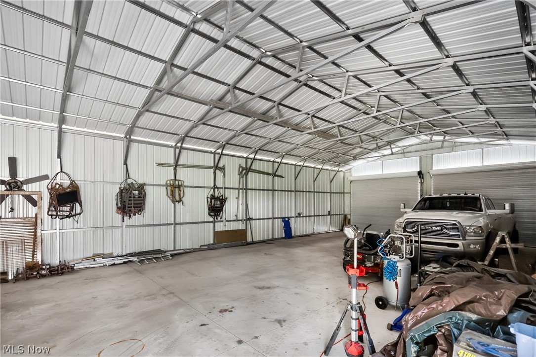 276 E College Street West Farmington OH 44491