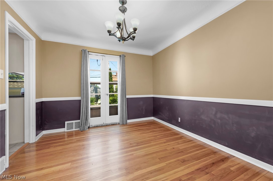 3122 Parklane Drive Parma OH 44134