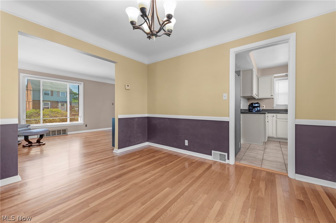 3122 Parklane Drive Parma OH 44134