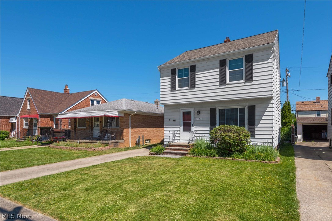 3122 Parklane Drive Parma OH 44134