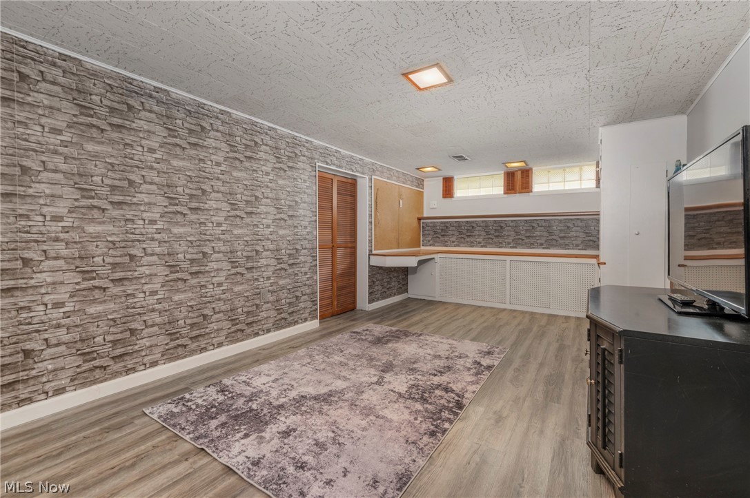 3122 Parklane Drive Parma OH 44134