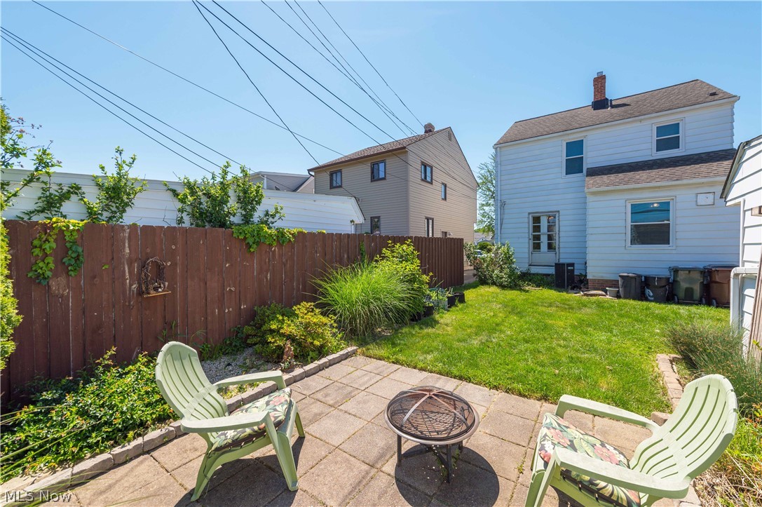 3122 Parklane Drive Parma OH 44134