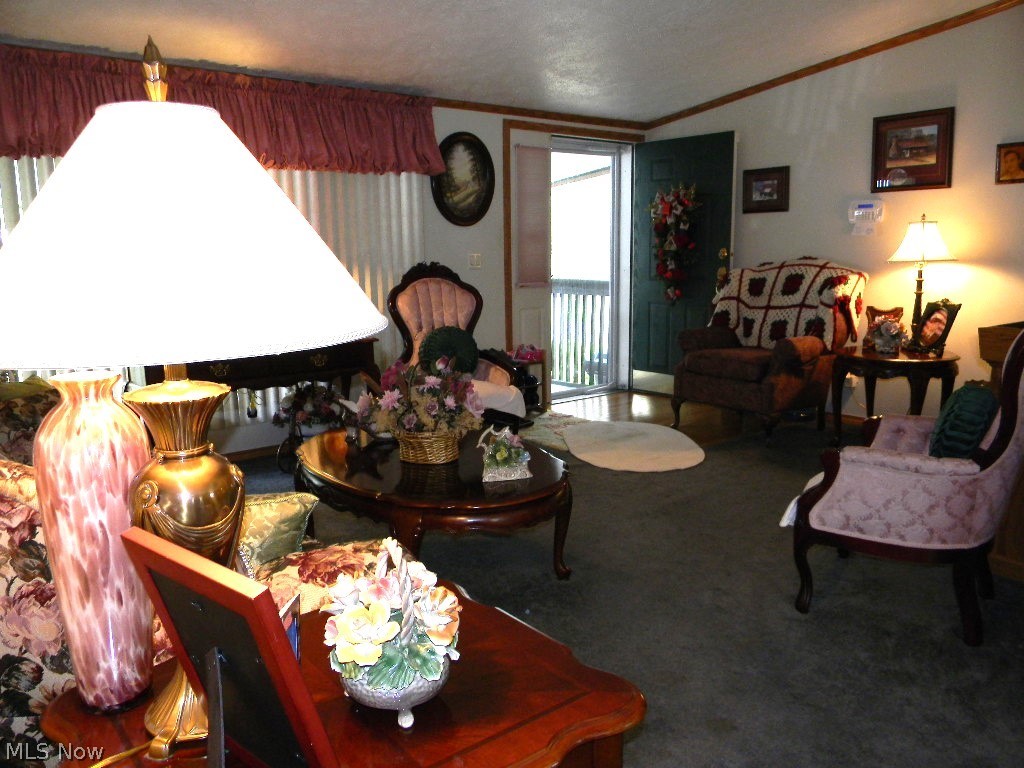 1274 N Park Drive Brookfield OH 44403
