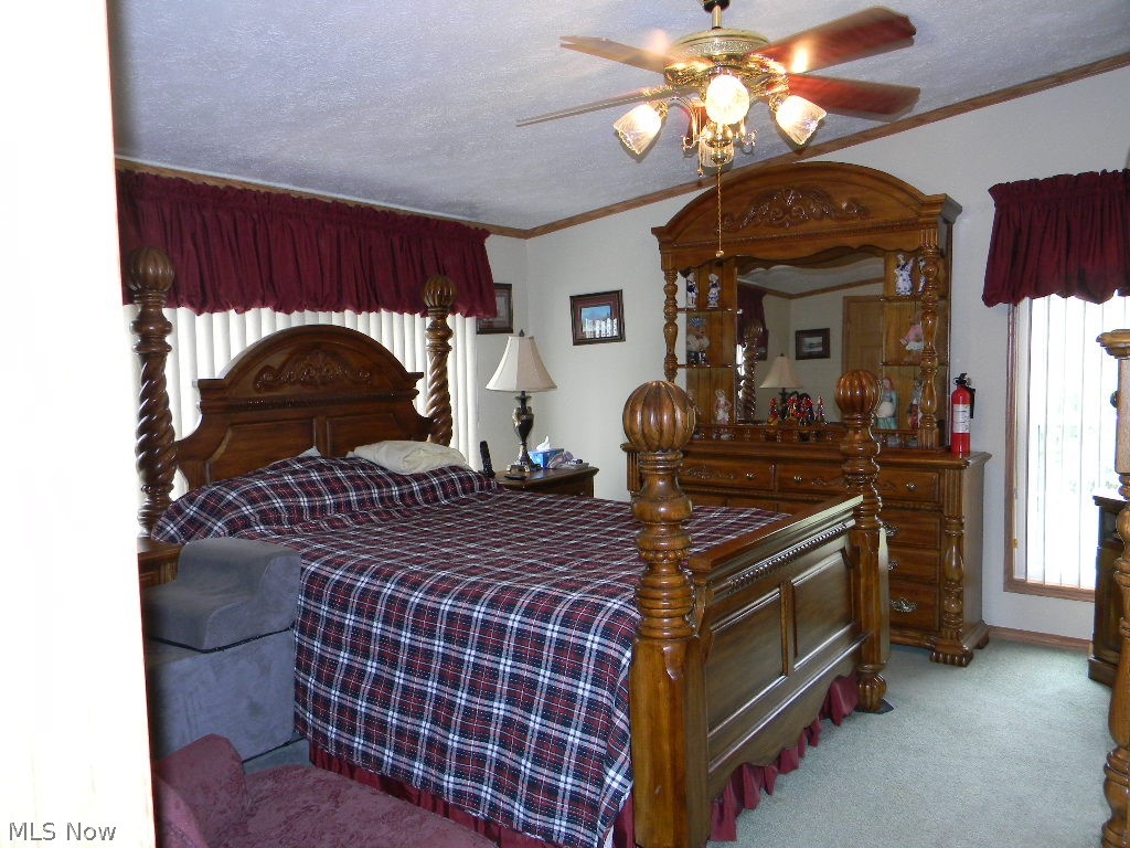 1274 N Park Drive Brookfield OH 44403