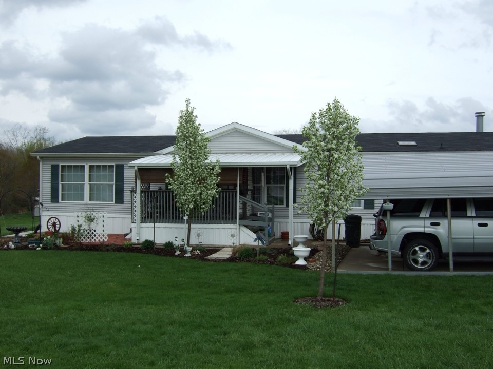 1274 N Park Drive Brookfield OH 44403