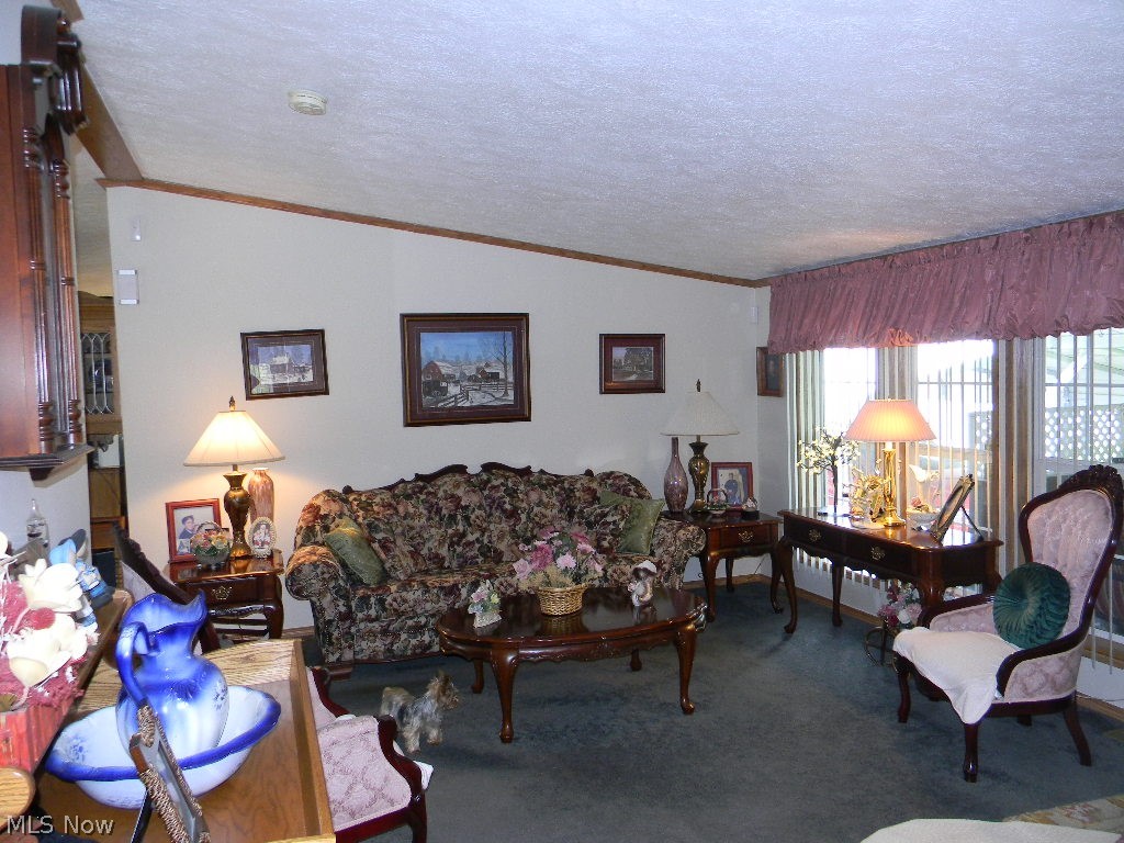 1274 N Park Drive Brookfield OH 44403