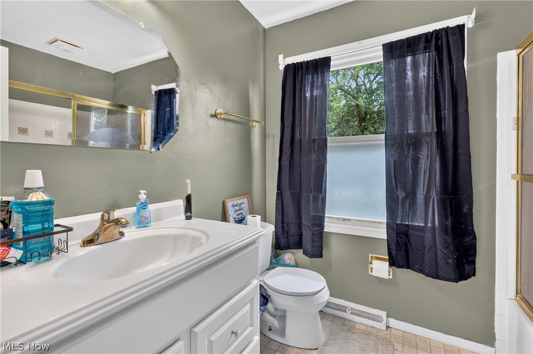 2801 Reeves Road NE Warren OH 44483