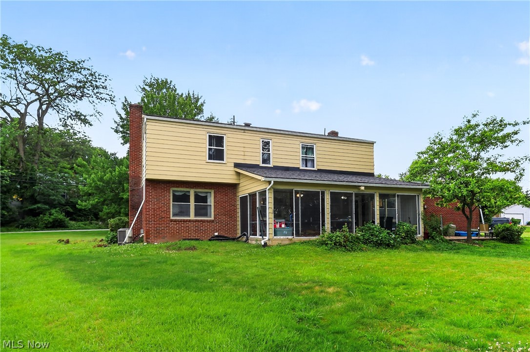 2801 Reeves Road NE Warren OH 44483