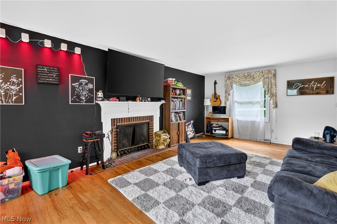 2801 Reeves Road NE Warren OH 44483