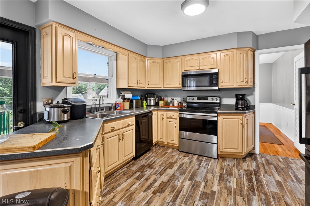 2801 Reeves Road NE Warren OH 44483