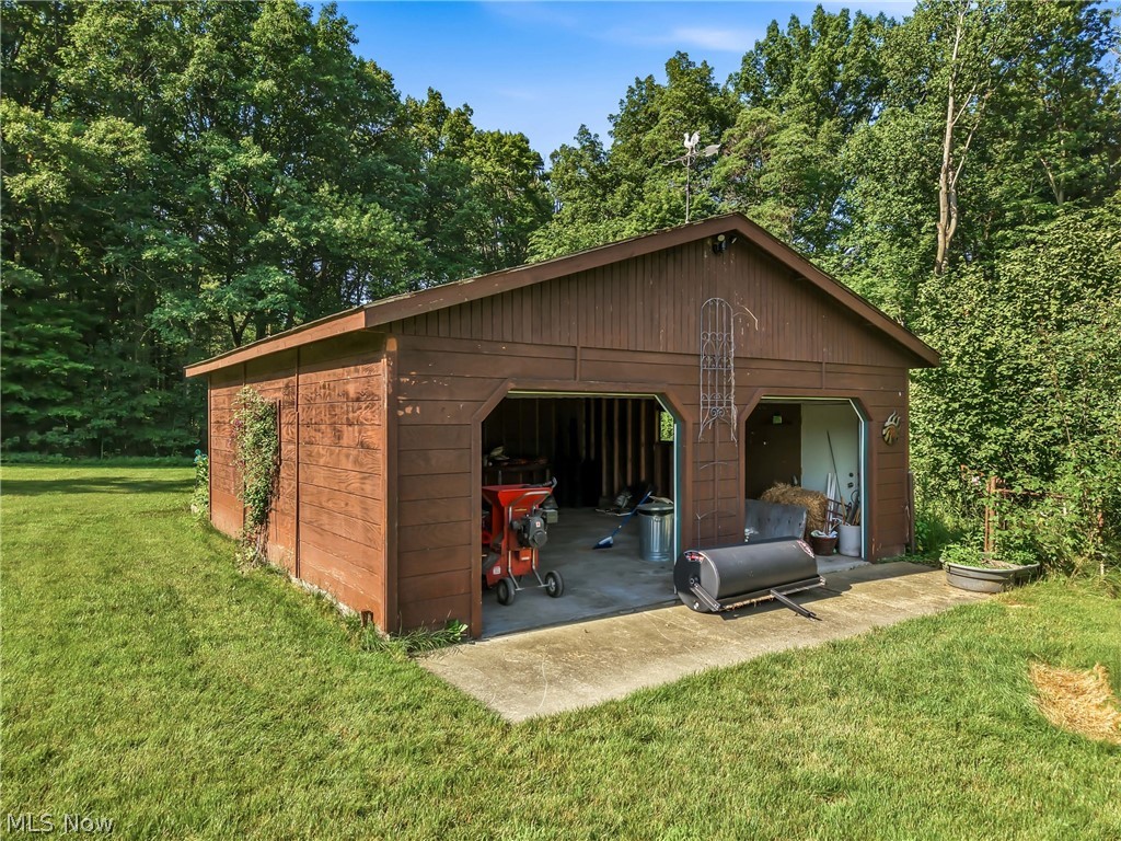 8451 W South Range Road Salem OH 44460