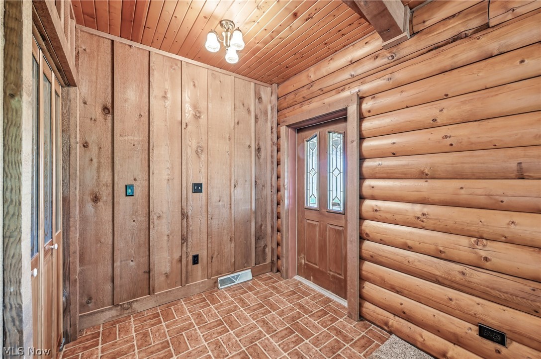 8451 W South Range Road Salem OH 44460