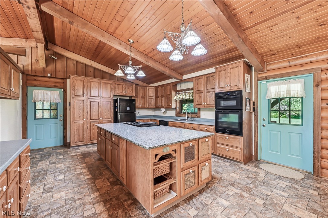 8451 W South Range Road Salem OH 44460