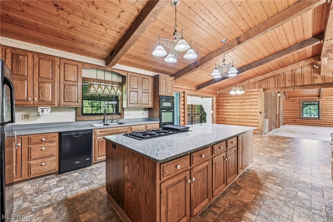 8451 W South Range Road Salem OH 44460