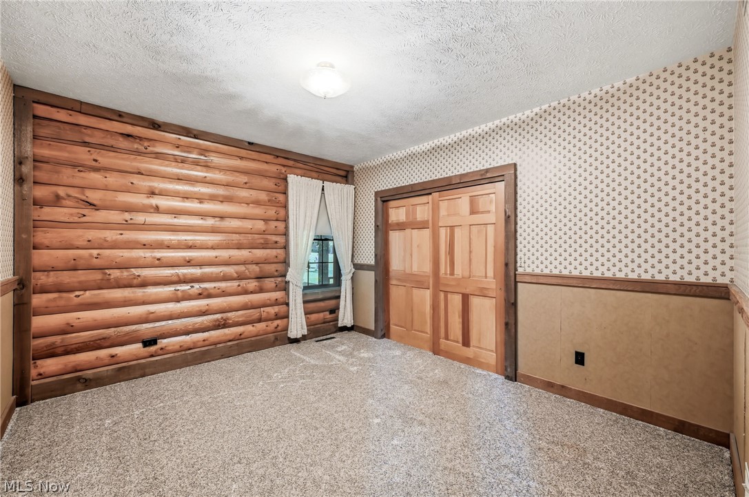 8451 W South Range Road Salem OH 44460