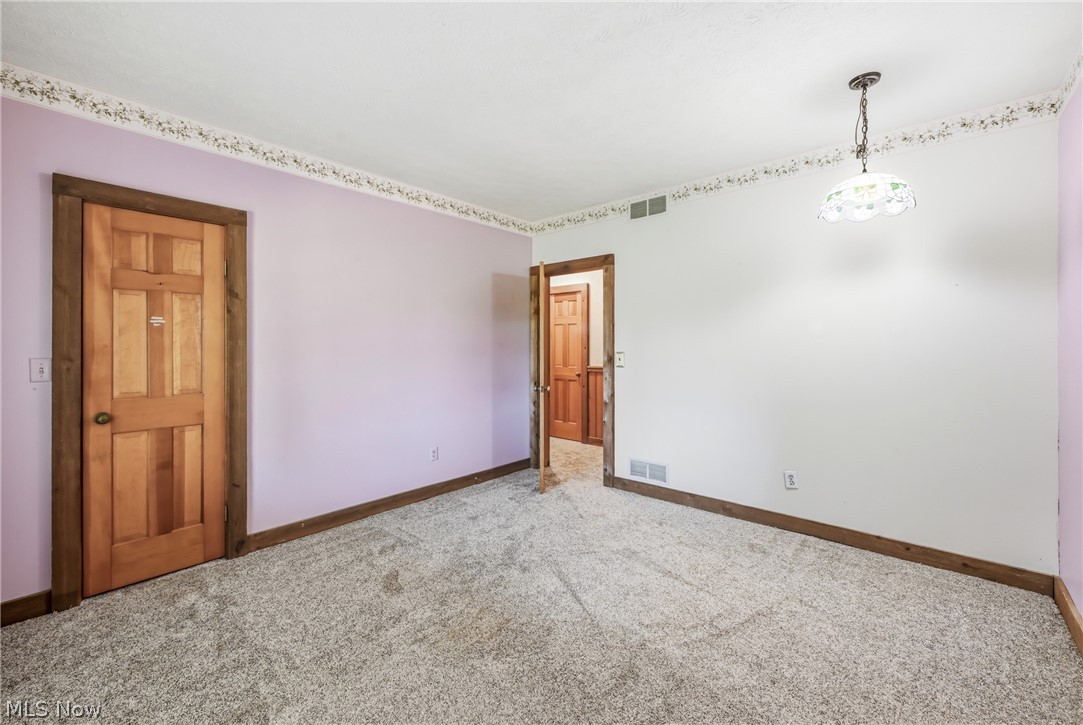 8451 W South Range Road Salem OH 44460