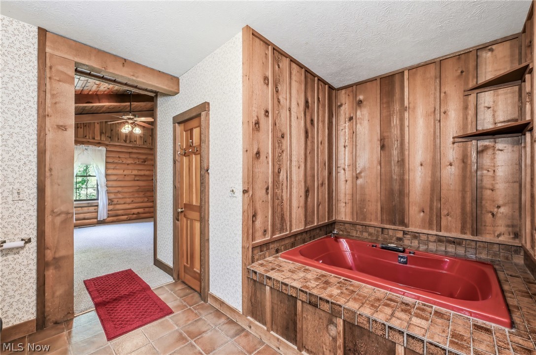 8451 W South Range Road Salem OH 44460