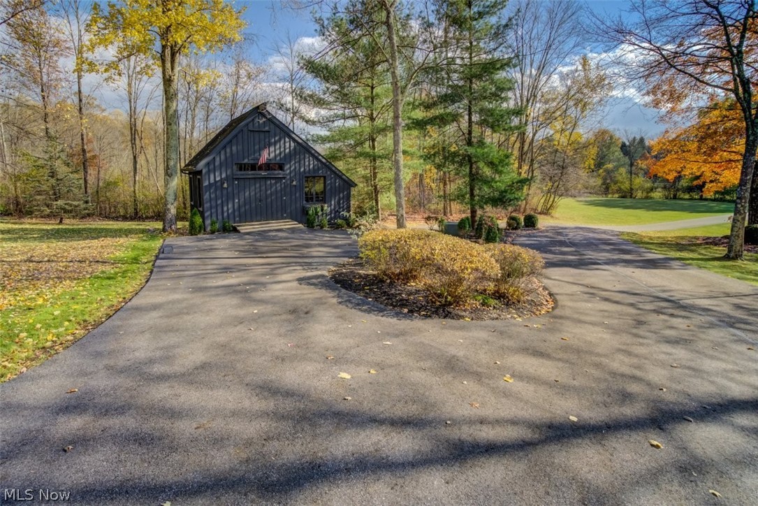 17550 Stockton Lane Chagrin Falls OH 44023