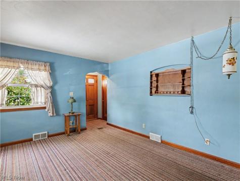 13459 Portage Street Doylestown OH 44230