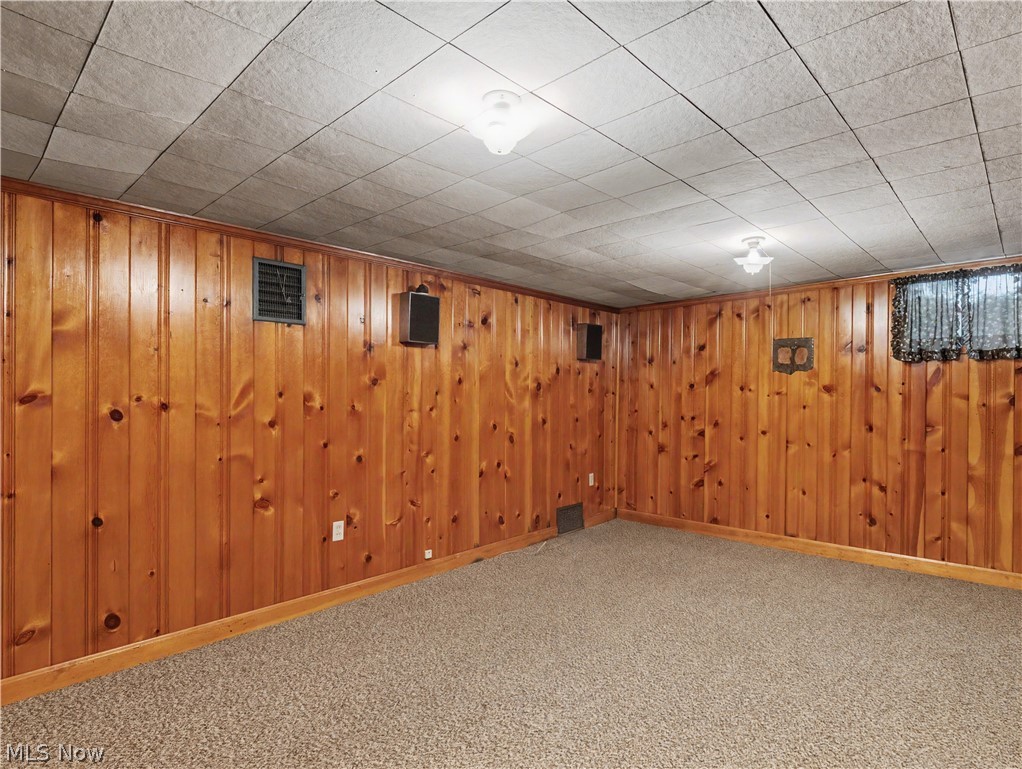 13459 Portage Street Doylestown OH 44230