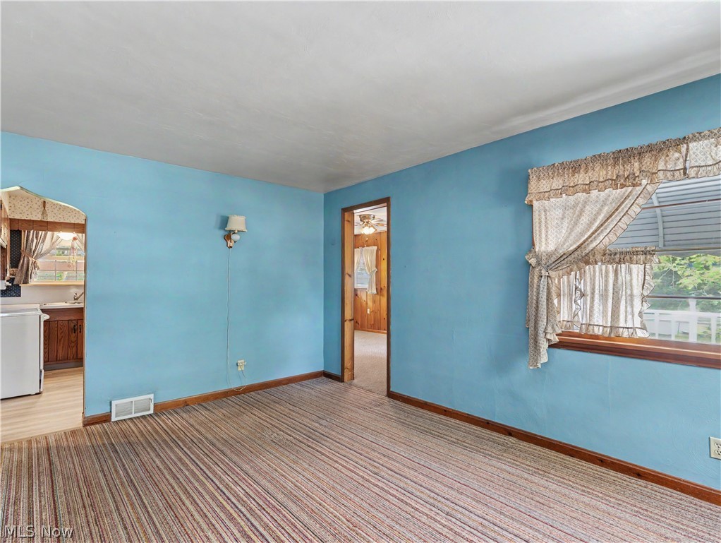 13459 Portage Street Doylestown OH 44230
