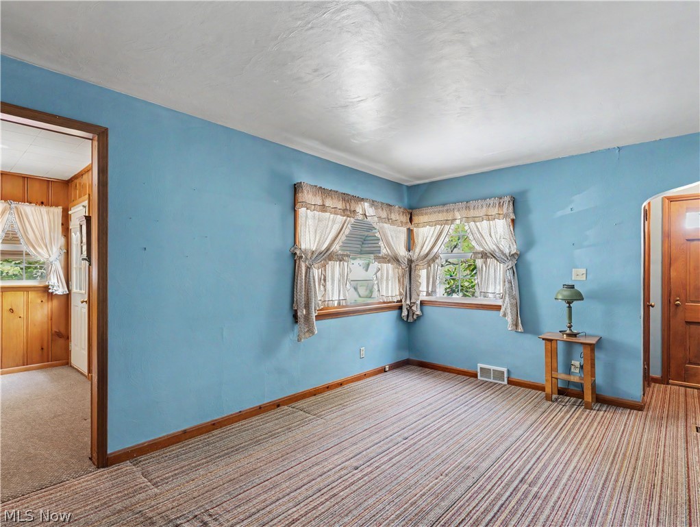 13459 Portage Street Doylestown OH 44230