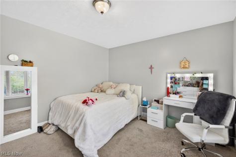 7439 Rockingham Road Mentor OH 44060