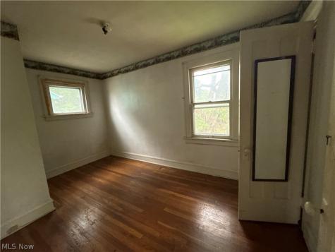 13809 Diana Avenue Cleveland OH 44110