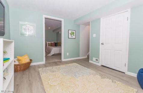 3528 Meadowbrook Boulevard Cleveland Heights OH 44118